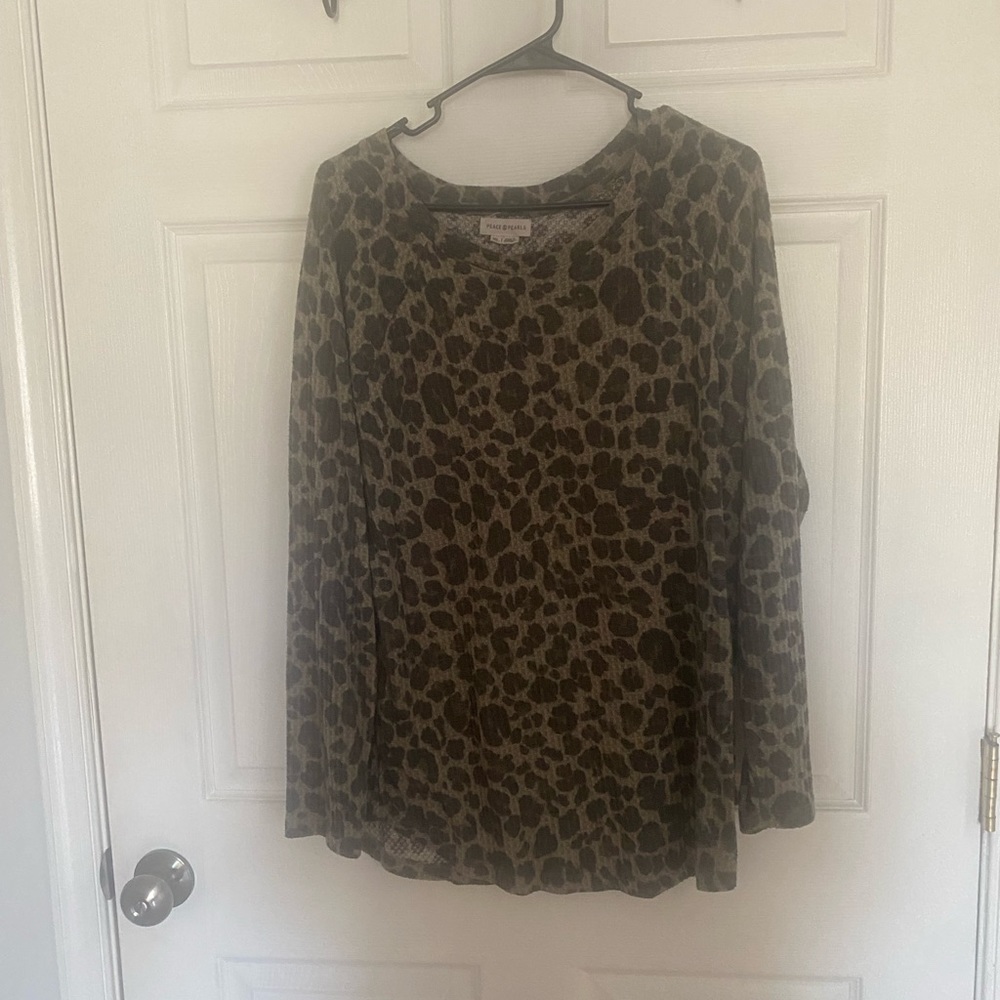 Leopard Top
